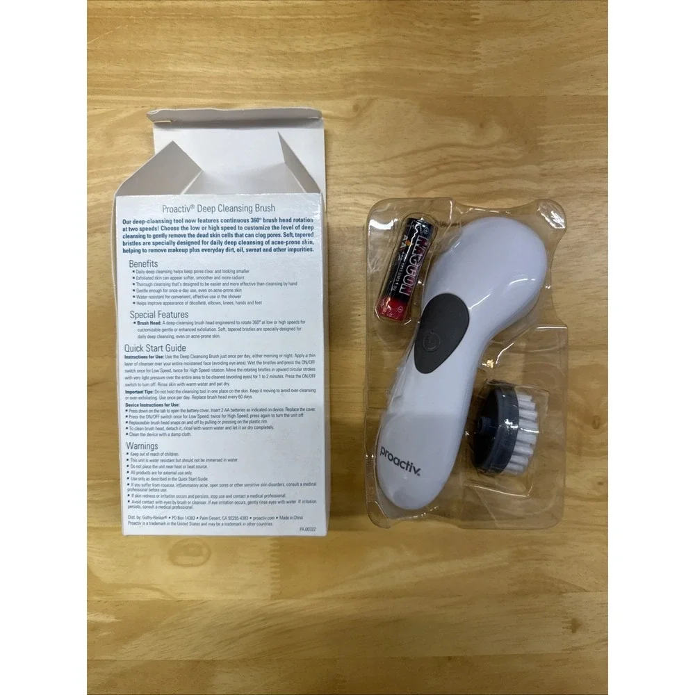 Proactiv Deep Cleansing Brush 360‎ Degree Facial Exfoliating Tool - New in box